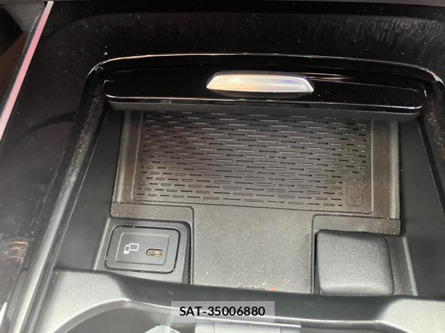 Mercedes Benz GLA-CLASS 2020-08 8814631-12
