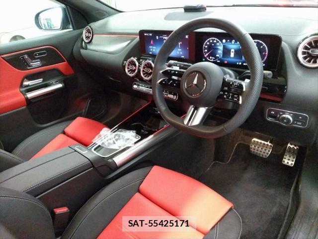 Mercedes Benz GLA-CLASS 2025-11 8816131-2