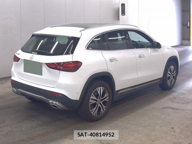 Mercedes Benz GLA-CLASS 2023-11 8816166-4