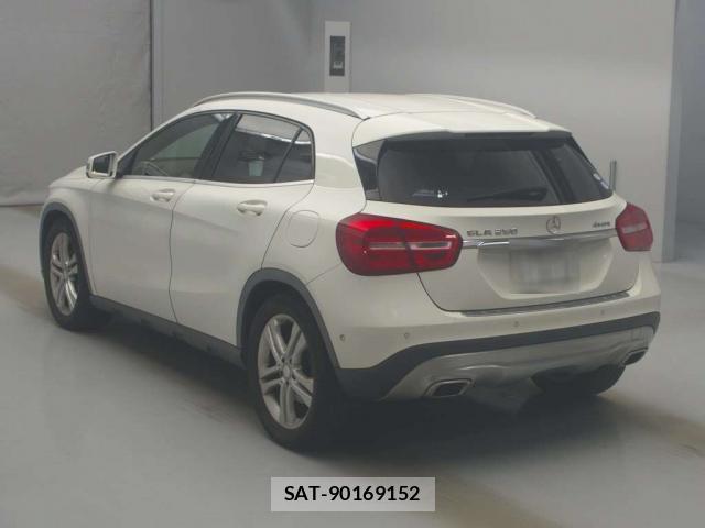 Mercedes Benz GLA-CLASS 2014-10 8816312-3