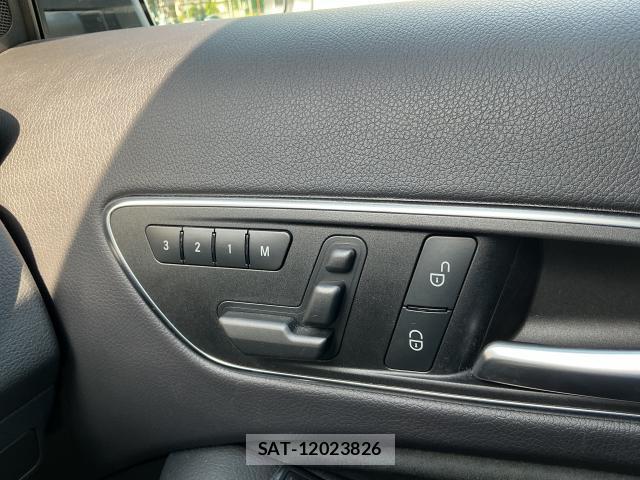 Mercedes Benz GLA-CLASS 2017-03 8817084-19