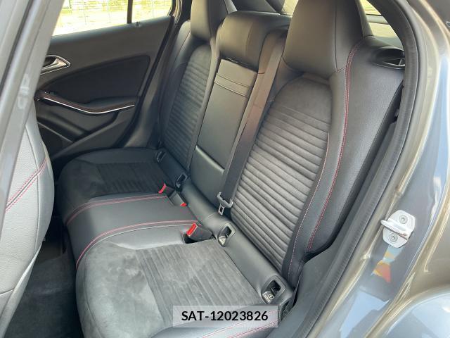 Mercedes Benz GLA-CLASS 2017-03 8817084-6
