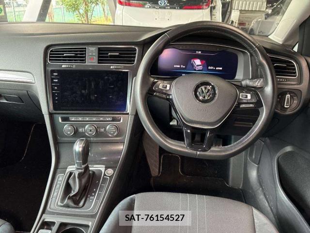 VolksWagen GOLF ALLTRACK 2018-03 8815405-2