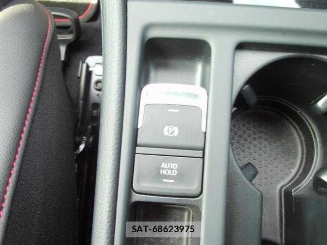 VolksWagen GOLF GTI 2016-08 8812510-9