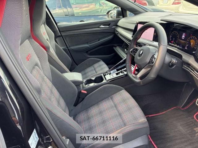 VolksWagen GOLF GTI 2022-12 8815400-3