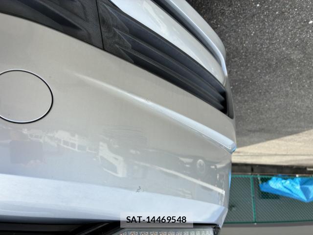 VolksWagen GOLF TOURAN 2016-02 8814665-14