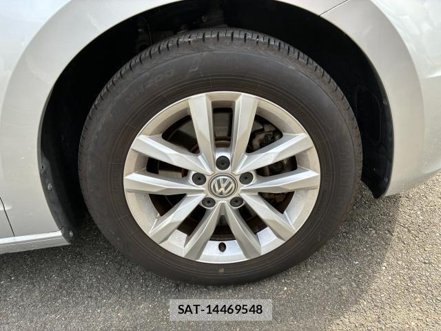 VolksWagen GOLF TOURAN 2016-02 8814665-3