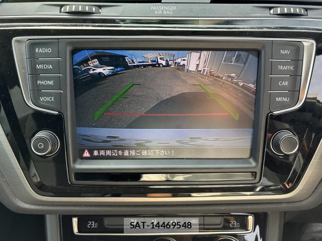 VolksWagen GOLF TOURAN 2016-02 8814665-8