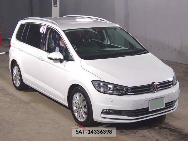 VolksWagen GOLF TOURAN 2018-06 8816117-0