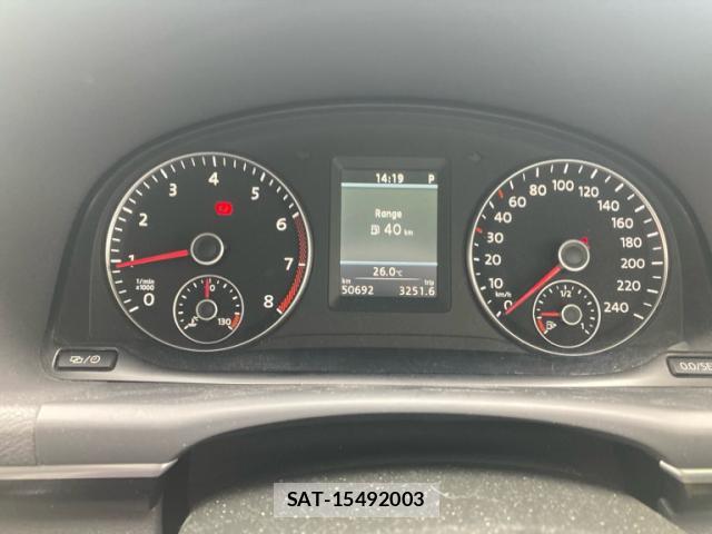 VolksWagen GOLF TOURAN 2012-07 8817191-10