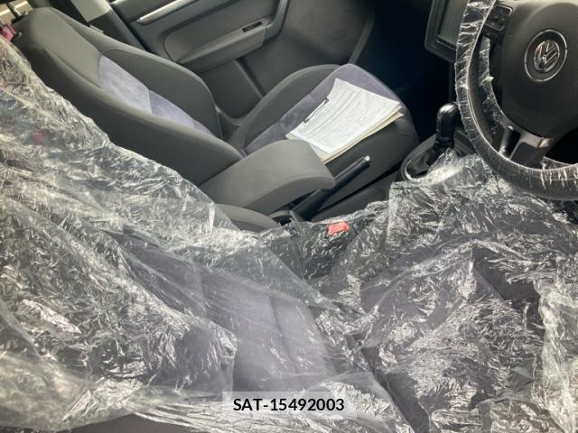 VolksWagen GOLF TOURAN 2012-07 8817191-7