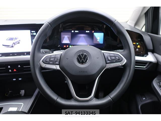 VolksWagen GOLF VARIANT 2023-06 8812098-6