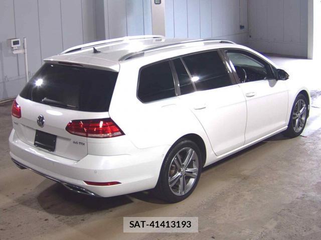 VolksWagen GOLF VARIANT 2019-09 8816118-1