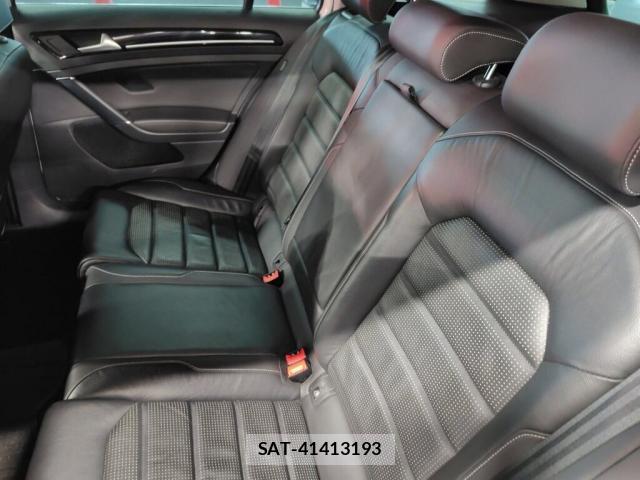 VolksWagen GOLF VARIANT 2019-09 8816118-3