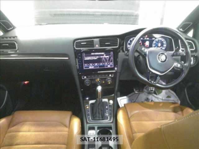 VolksWagen GOLF VARIANT 2018-05 8816182-2