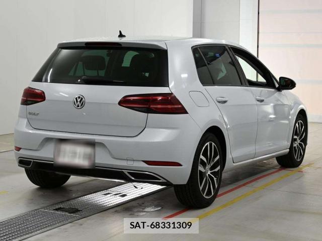 VolksWagen GOLF 2018-11 8816128-1