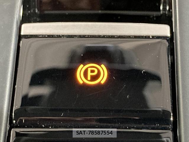 VolksWagen GOLF 2022-01 8816253-6