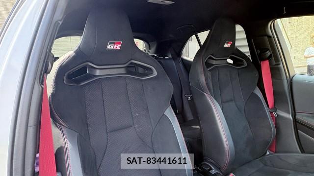 Toyota COROLLA 2025-08 8815466-5