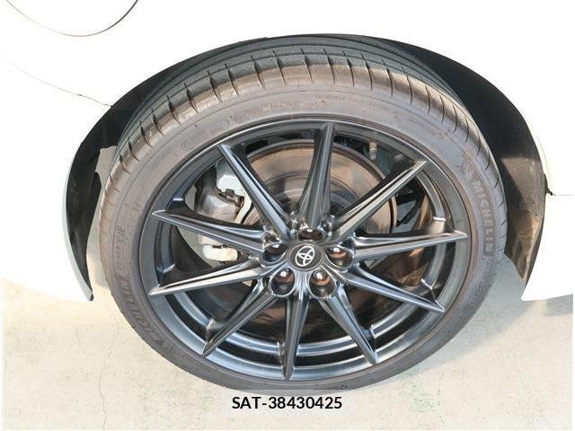 Toyota GR86 2024-12 8812383-5