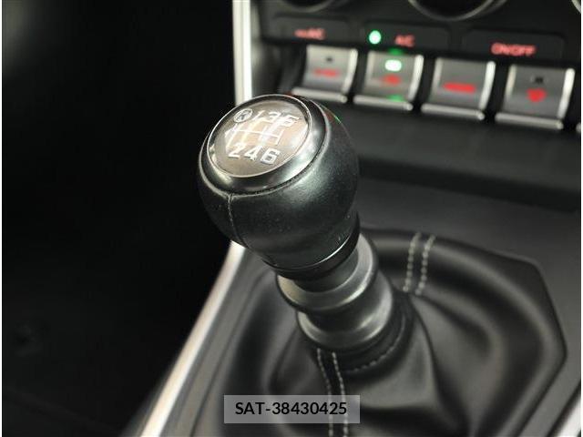 Toyota GR86 2024-12 8812383-8
