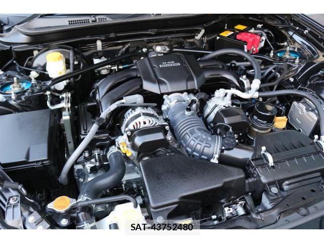 Toyota GR86 2024-01 8812822-7