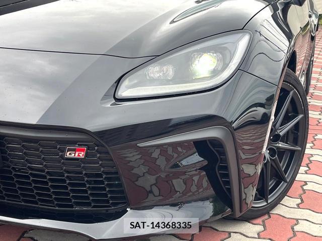 Toyota GR86 2026-05 8813207-11