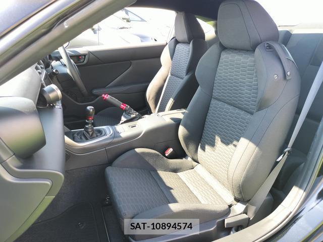 Toyota GR86 2024-07 8815739-10