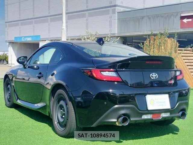 Toyota GR86 2024-07 8815739-3