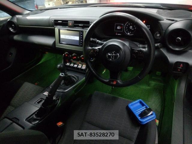 Toyota GR86 2022-03 8815982-2