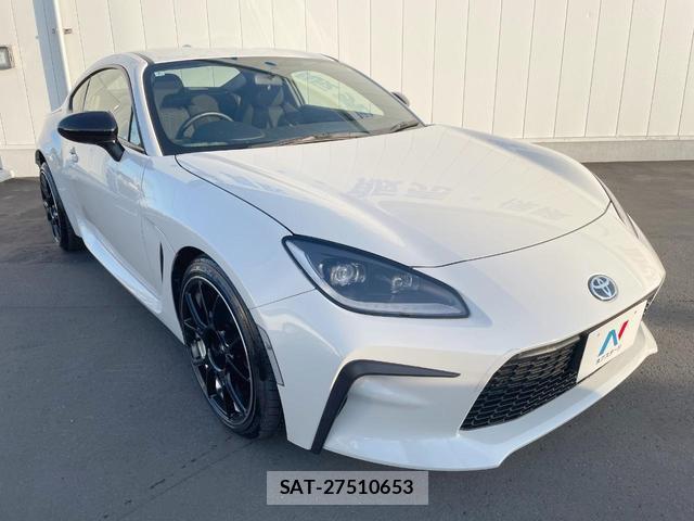 Toyota GR86 2022-02 8817182-16
