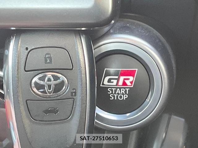 Toyota GR86 2022-02 8817182-7