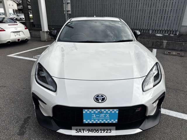 Toyota GR86 2024-11 8817666-1