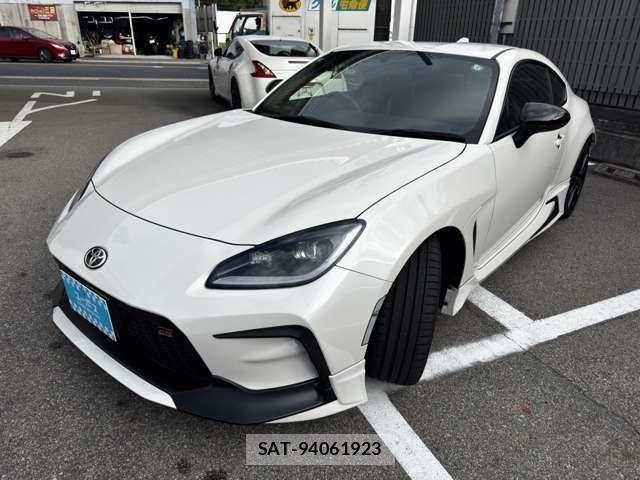 Toyota GR86 2024-11 8817666-6