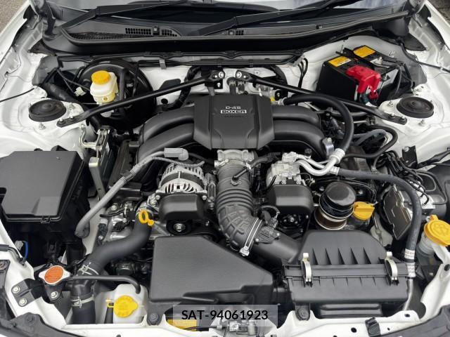 Toyota GR86 2024-11 8817666-9