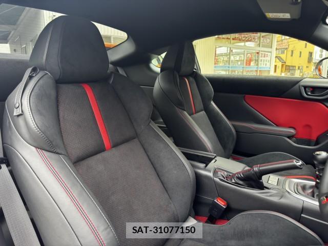 Toyota GR86 2024-07 8817667-3
