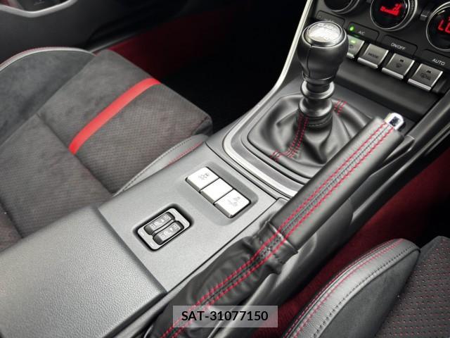 Toyota GR86 2024-07 8817667-5