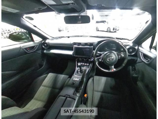 Toyota GR86 2023-08 8817748-2