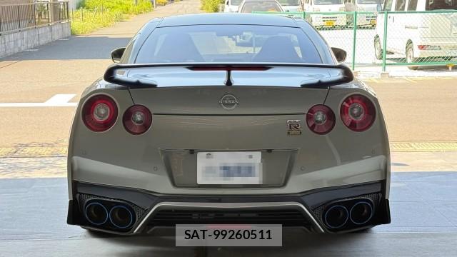 Nissan GT-R 2022-08 8815518-1