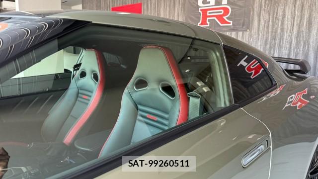 Nissan GT-R 2022-08 8815518-10