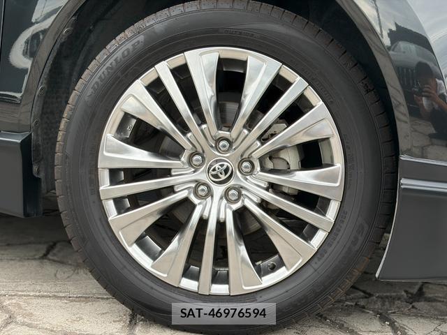 Toyota HARRIER HYBRID 2021-04 8812339-12