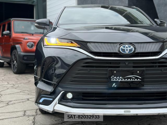 Toyota HARRIER HYBRID 2021-08 8812342-12