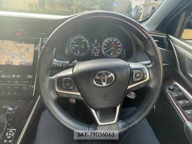 Toyota HARRIER HYBRID 2014-07 8815721-4