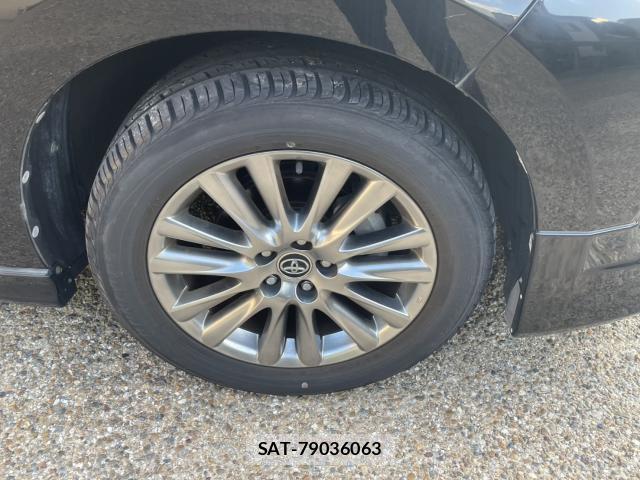Toyota HARRIER HYBRID 2014-07 8815721-8