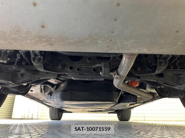 Toyota HARRIER HYBRID 2021-03 8817571-18
