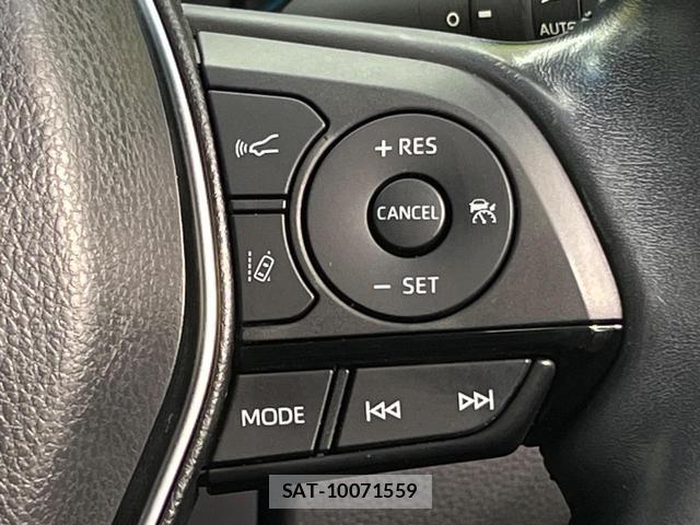 Toyota HARRIER HYBRID 2021-03 8817571-5