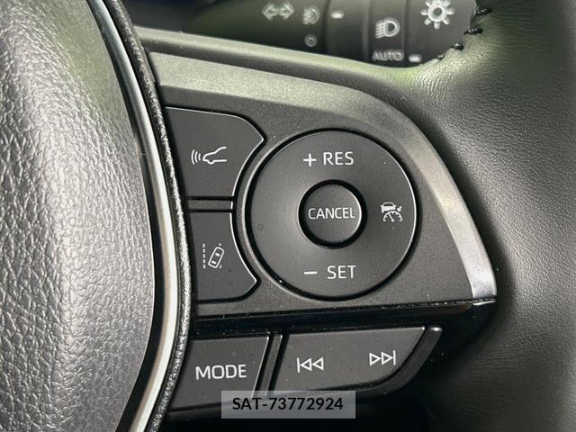 Toyota HARRIER HYBRID 2024-07 8817602-3
