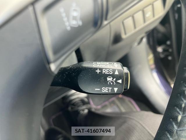 Toyota HARRIER HYBRID 2016-02 8817625-14
