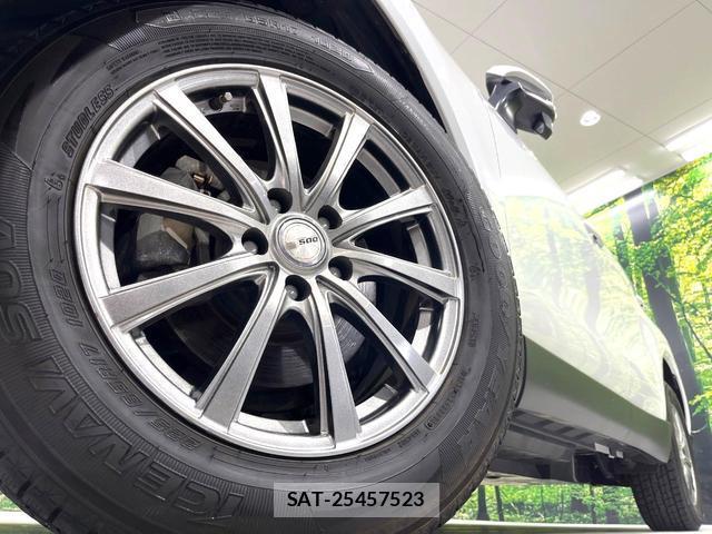 Toyota HARRIER 2023-10 8812055-13