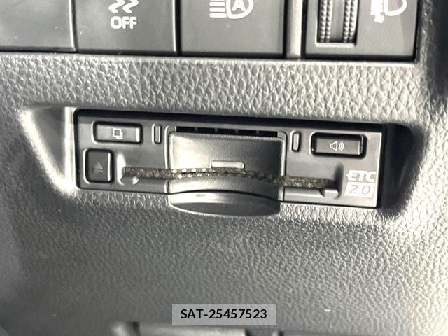 Toyota HARRIER 2023-10 8812055-4