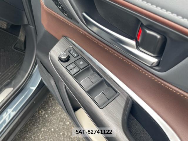 Toyota HARRIER 2022-05 8812364-10